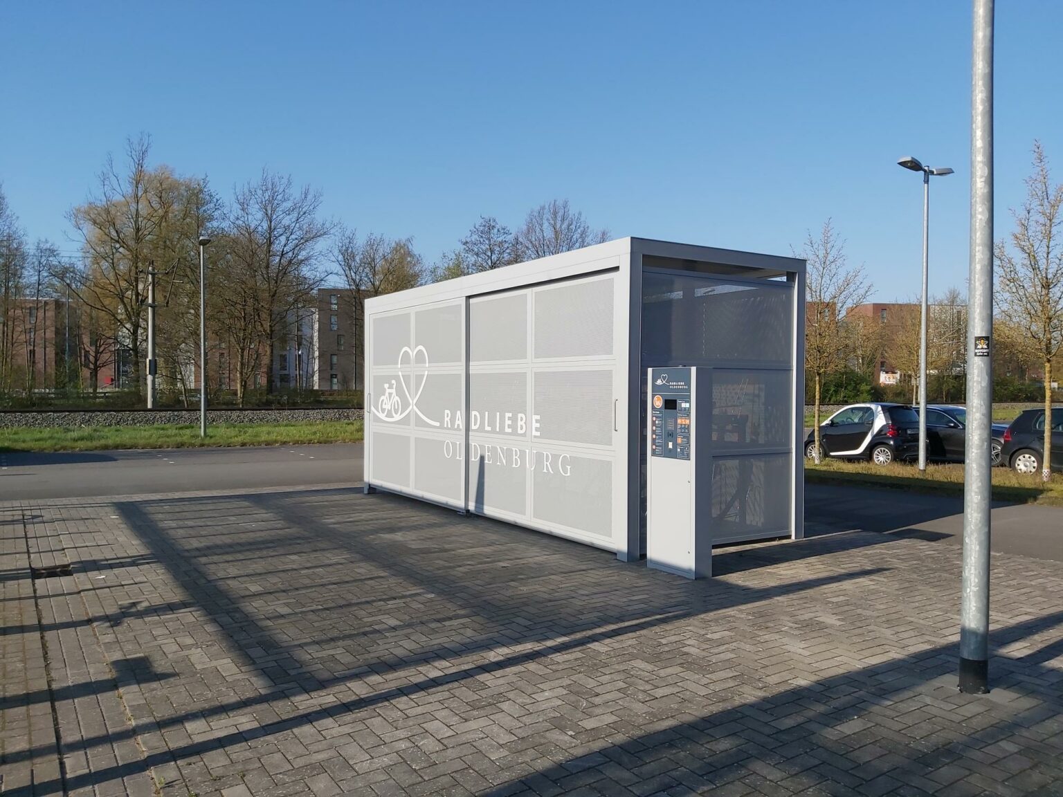 Erste buchbare Fahrradabstellanlage in Oldenburg 🚲 BIK TEC GmbH